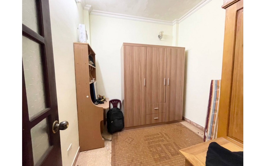 Cần Cho _thuê nhà riêng ngõ Khâm Thiên, Đống Đa, DT 30m - 4 tầng, 3 ngủ, 2 WC, full đồ, giá 11 triệu 0865089699